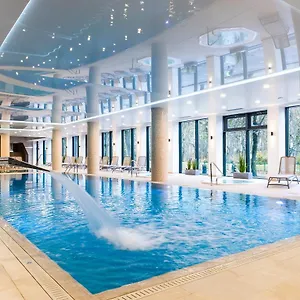 Apartament Faro Polanki Park Z Basenami, Kołobrzeg